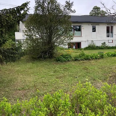 Trivelig Liten Leilighet, Sentralt Pa Kvaloysletta Tromso Exterior photo