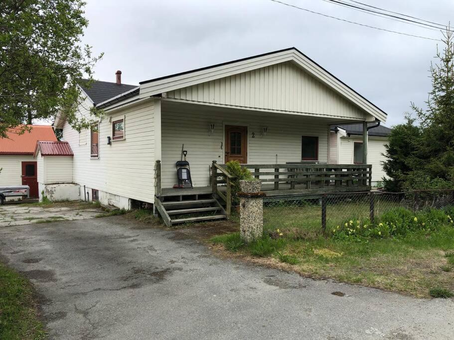 Trivelig Liten Leilighet, Sentralt Pa Kvaloysletta Tromso